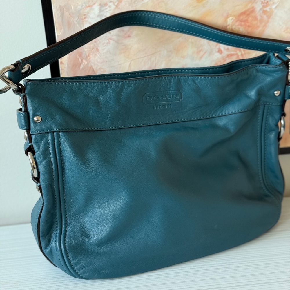 VGUC Coach Convertible Zoe in Teal